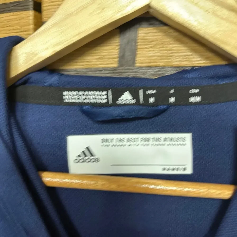 Adidas Navy Hoodie Size‎ Medium